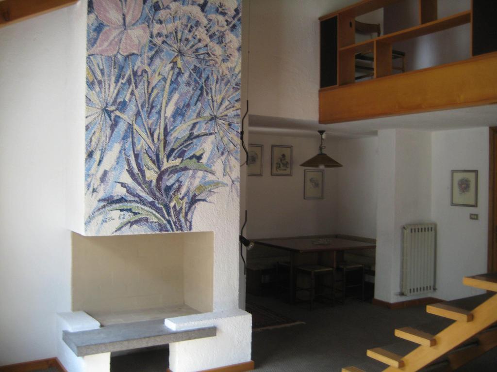 Appartamenti Decrestina Campitello di Fassa Habitación foto